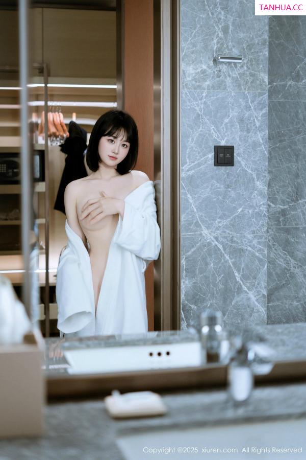 涵涵_blackangela  [XiuRen]高清写真图 2025.03.06 No.9972 涵涵Luna 美腿性感第51张图片